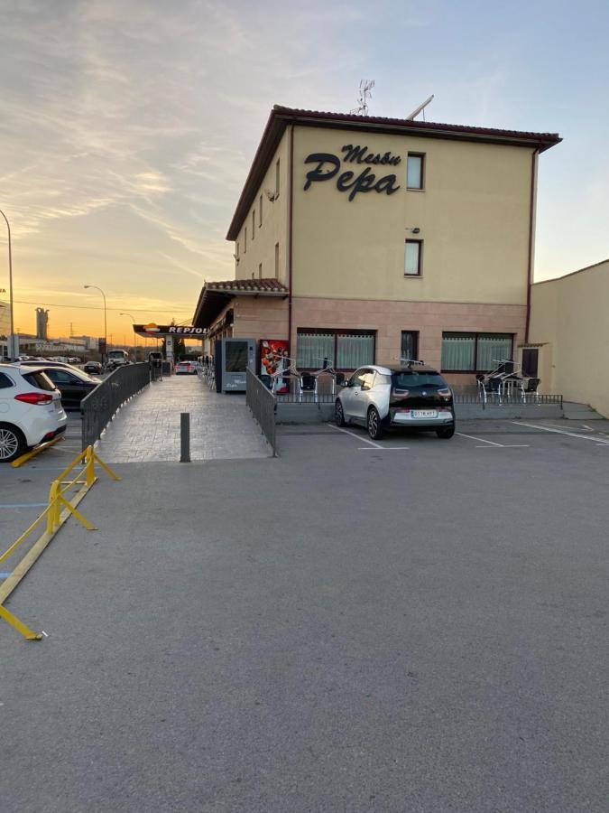 Hostal Meson Pepa Logroño Dış mekan fotoğraf