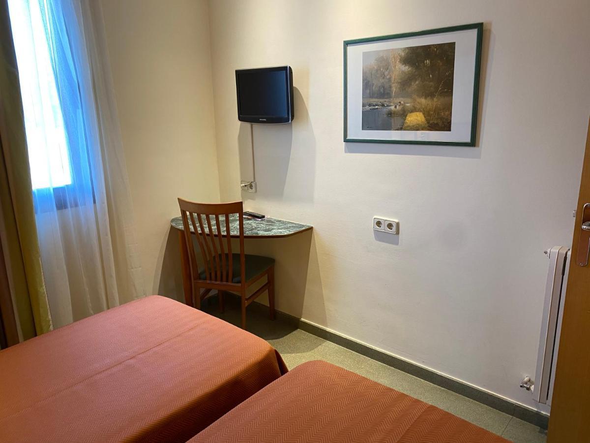 Hostal Meson Pepa Logroño Dış mekan fotoğraf
