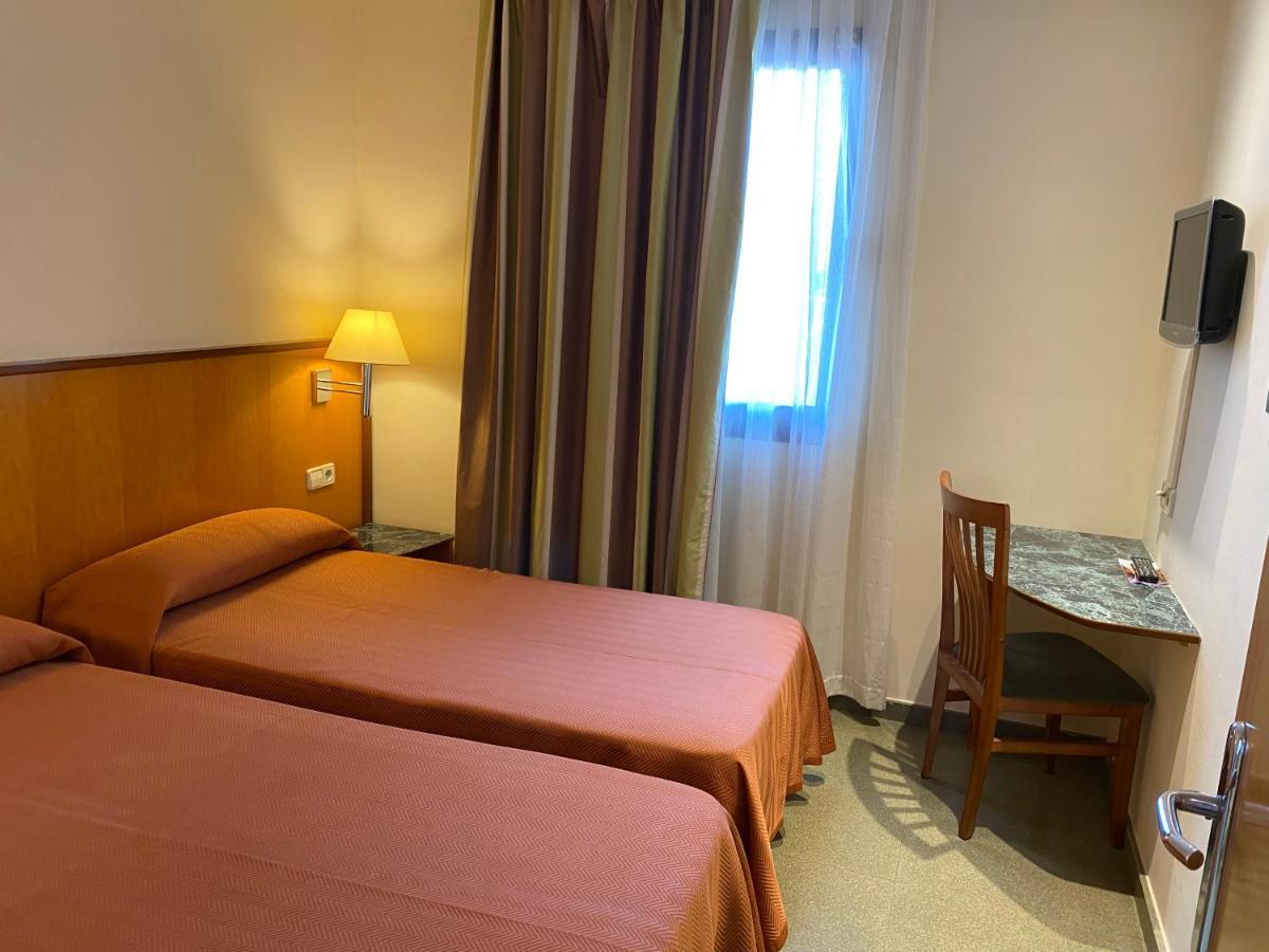 Hostal Meson Pepa Logroño Dış mekan fotoğraf