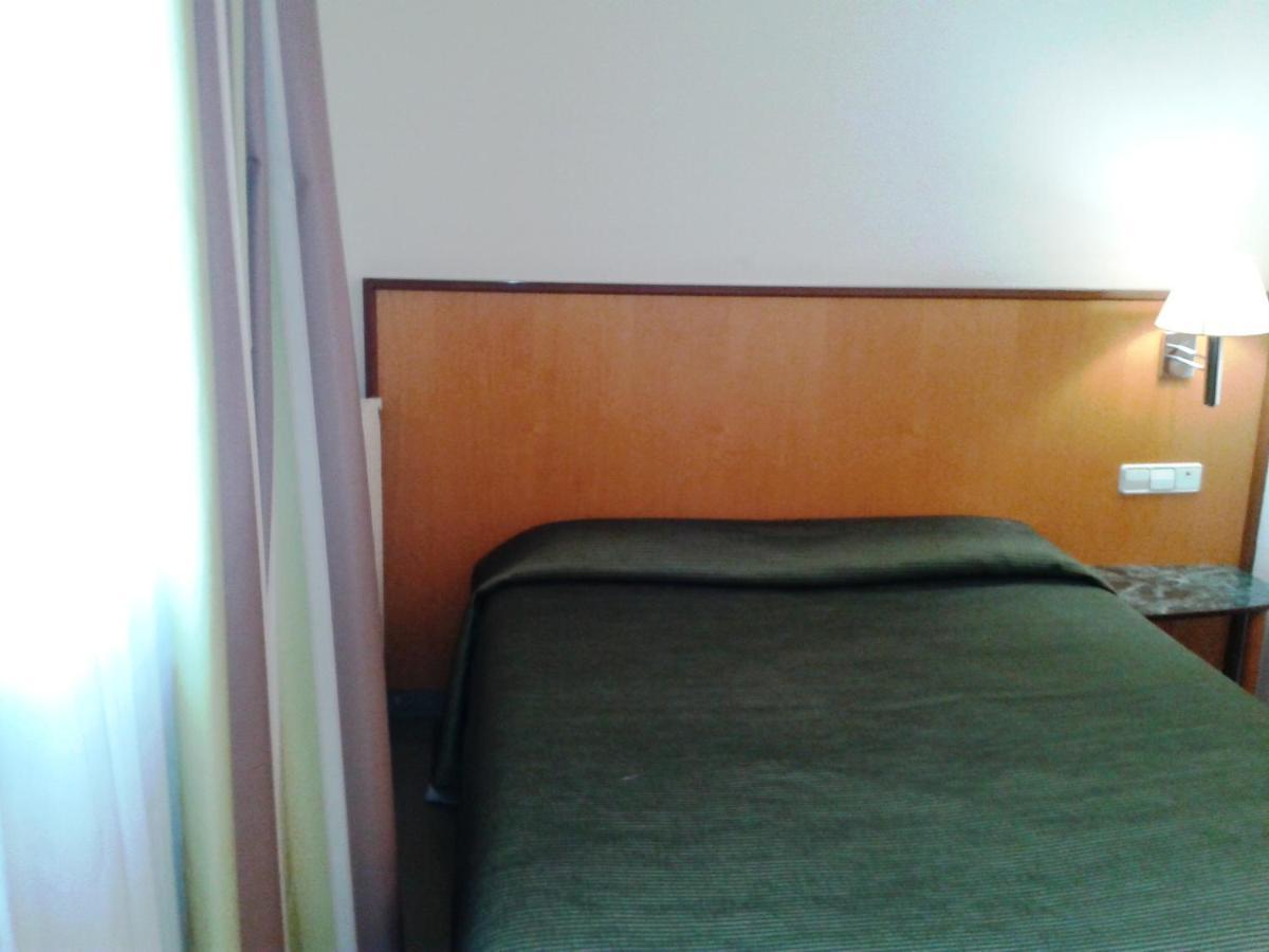 Hostal Meson Pepa Logroño Dış mekan fotoğraf